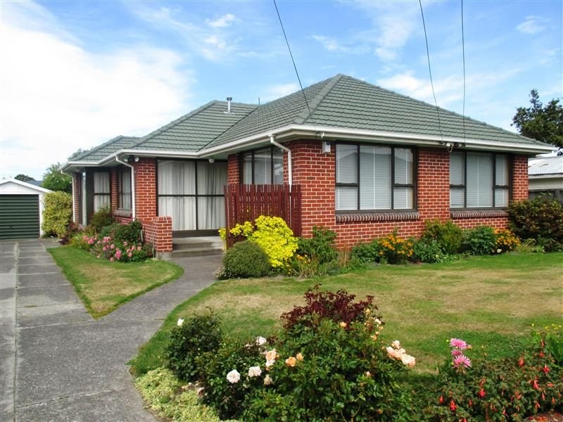 23 Renfrew Street, Upper Riccarton, Christchurch - Carousel 1