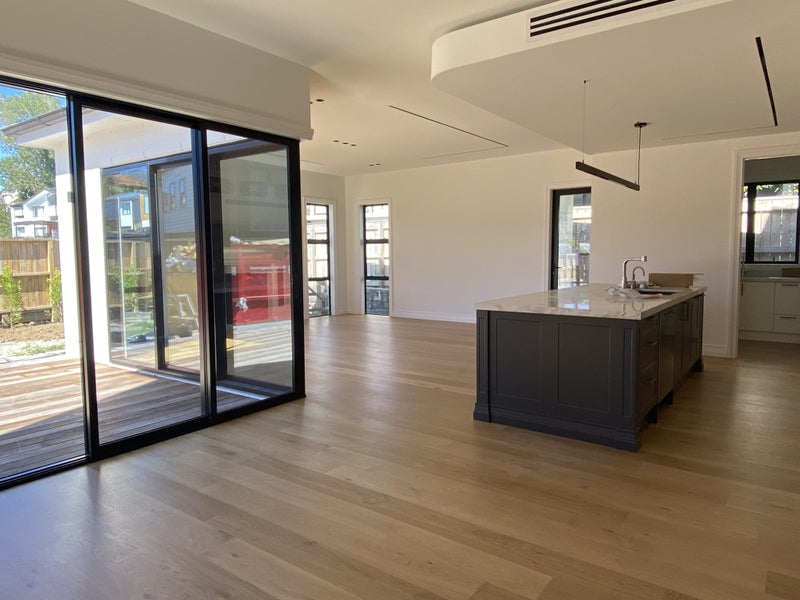 5/42 Codrington Crescent, Mission Bay, Auckland - Carousel 2