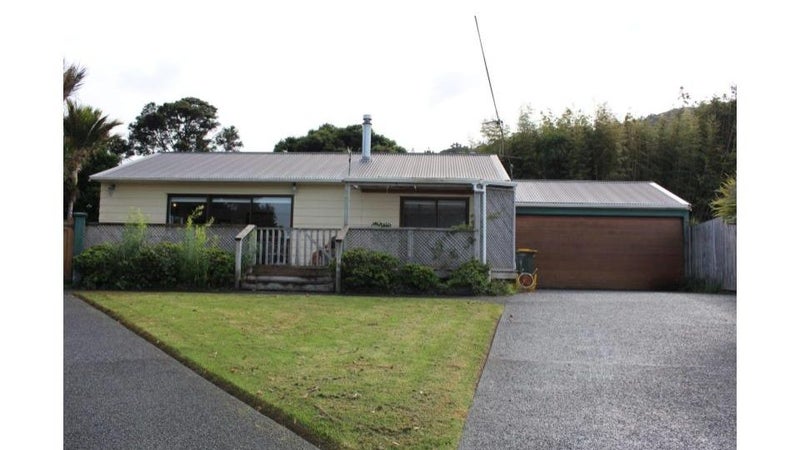 1138 Huia Road, Huia, Auckland - Carousel 1