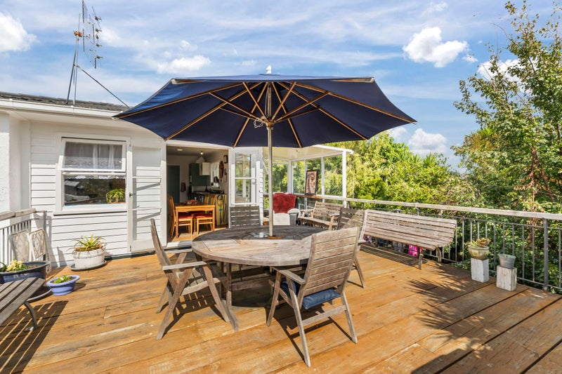 26 Kaikoura Street, Henderson, Auckland - Carousel 1