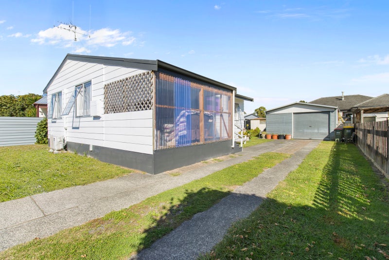 93 Avalon Drive, Nawton, Hamilton - Carousel 1