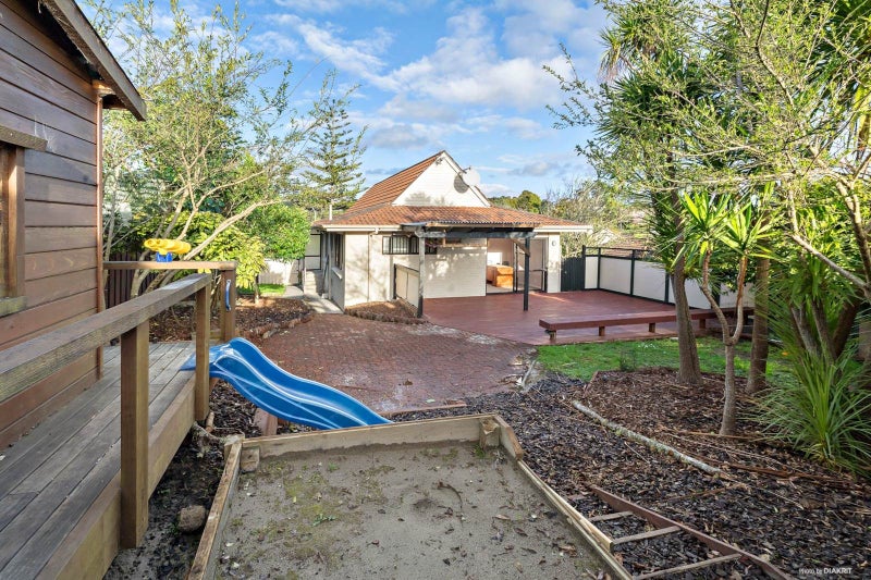 6 Worley Place, Saint Johns, Auckland - Carousel 14