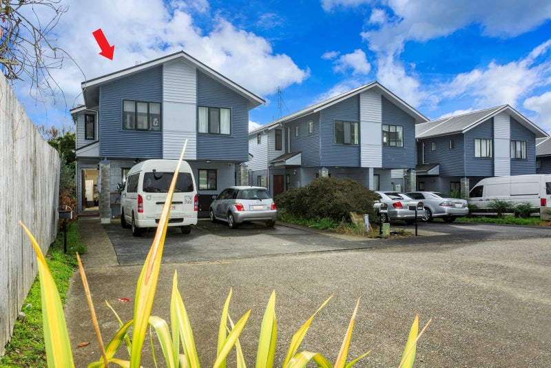 126/10 John Jennings Drive, Oteha, Auckland - Carousel 2