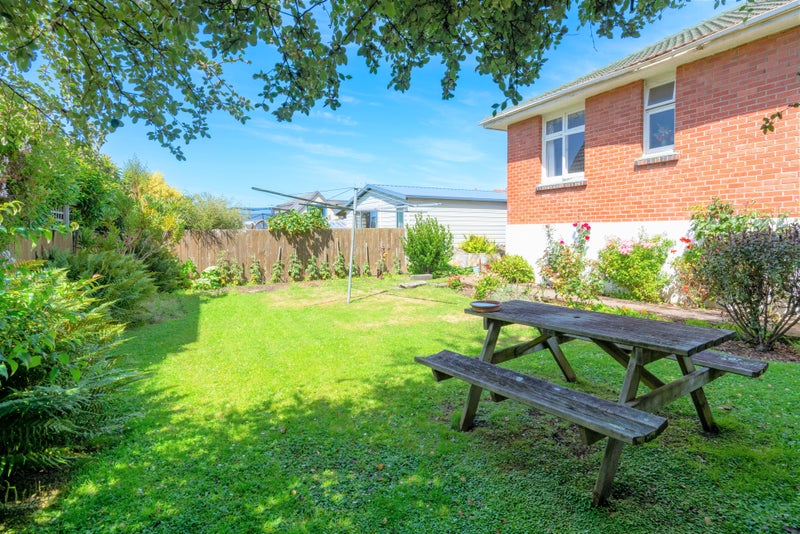 2 Wilson Avenue, Saint Clair, Dunedin - Carousel 16