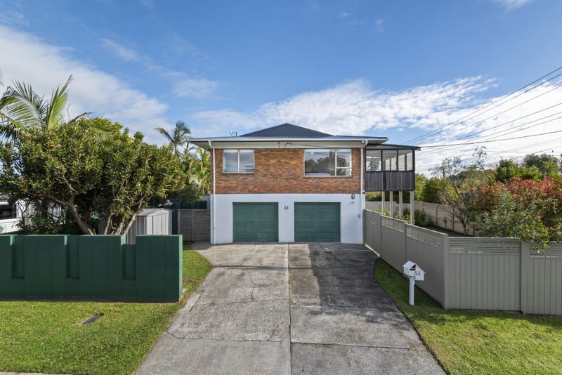 1/33 Eversleigh Road, Belmont, Auckland - Carousel 1