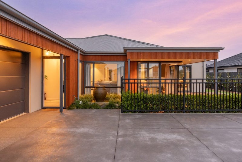 3 Redbrook Road, Casebrook, Christchurch - Carousel 1