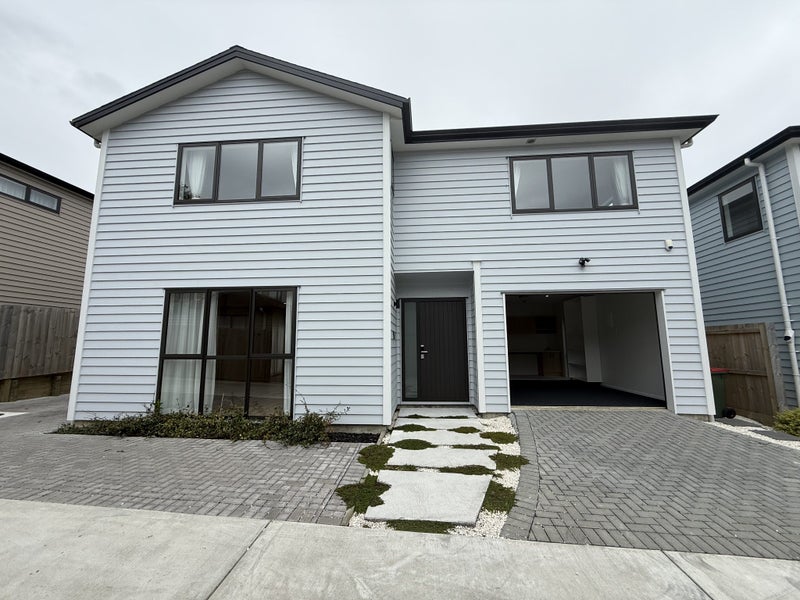 10A Colum Place, Bucklands Beach, Auckland - Carousel 1