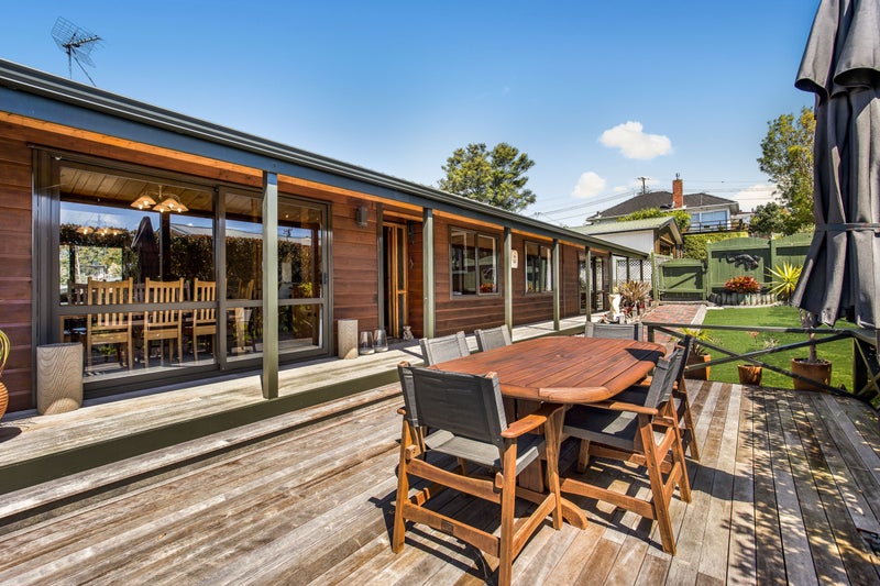 1/30 Evans Road, Weymouth, Auckland - Carousel 2