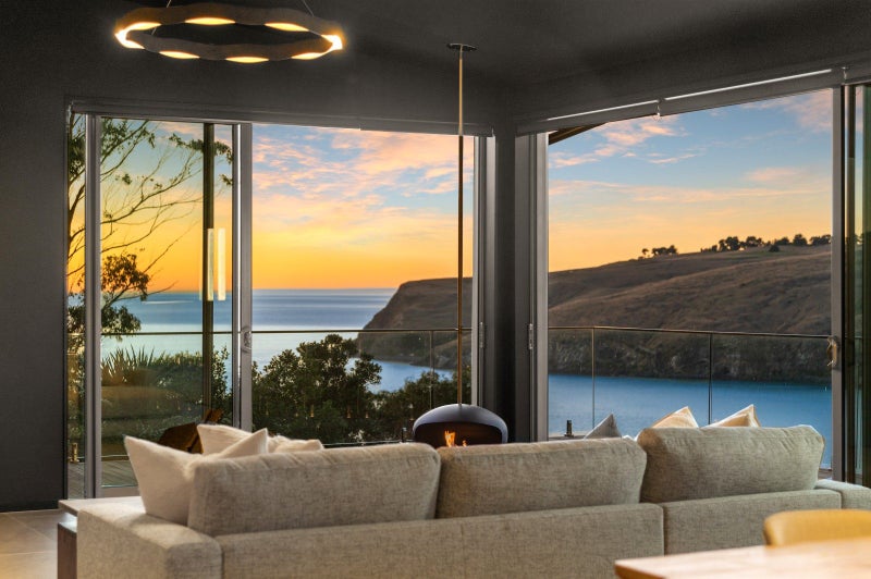 139A Taylors Mistake Road, Scarborough, Christchurch - Carousel 1