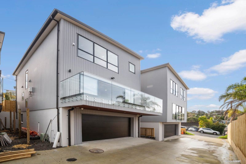 50B Lyons Avenue, Murrays Bay, Auckland - Carousel 2