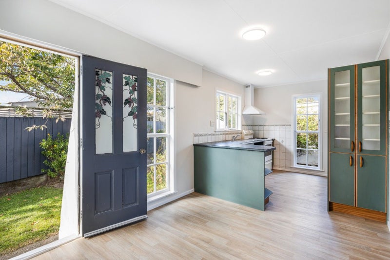 34 Akron Grove, Totara Park, Upper Hutt - Carousel 2