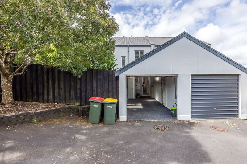 17 Winery Way, Henderson, Auckland - Carousel 16