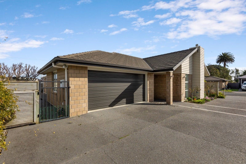 2 Keene Drive, Bell Block, New Plymouth - Carousel 2