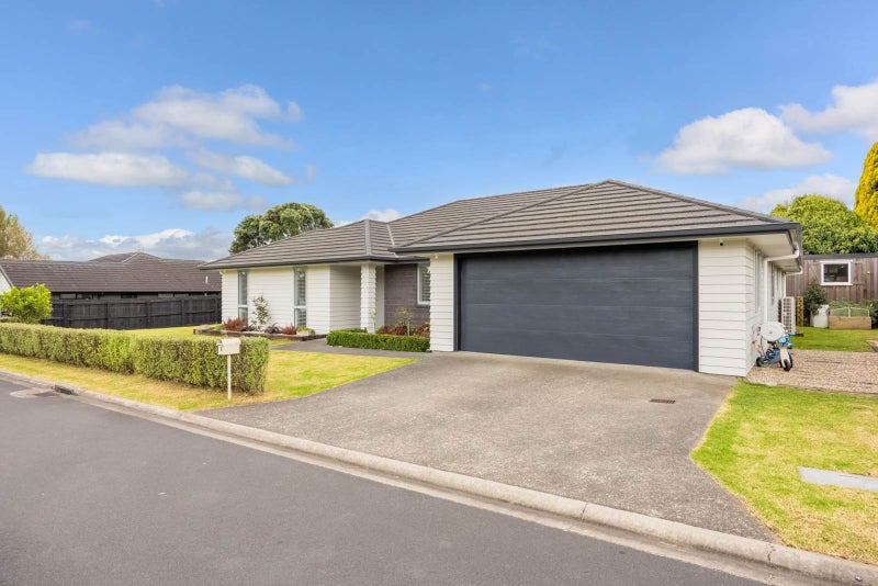 6 Glory Way, Buckland, Pukekohe - Carousel 1