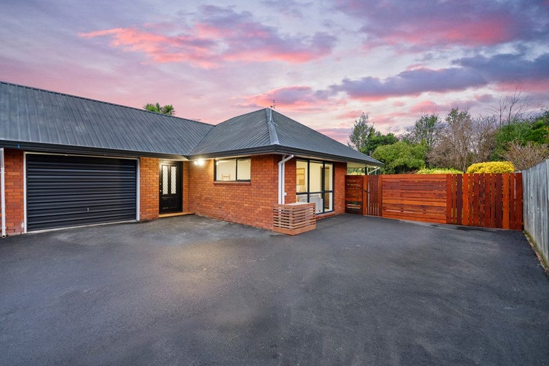 2/74 Lowry Avenue, Redwood, Christchurch - Carousel 2