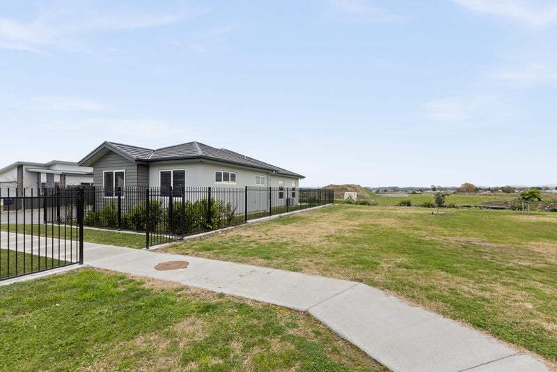 27 Arrow Place, Te Awa, Napier - Carousel 20