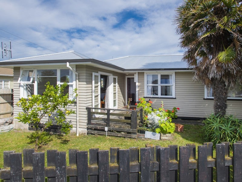 52 Tyndall Road, Outer Kaiti, Gisborne - Carousel 22