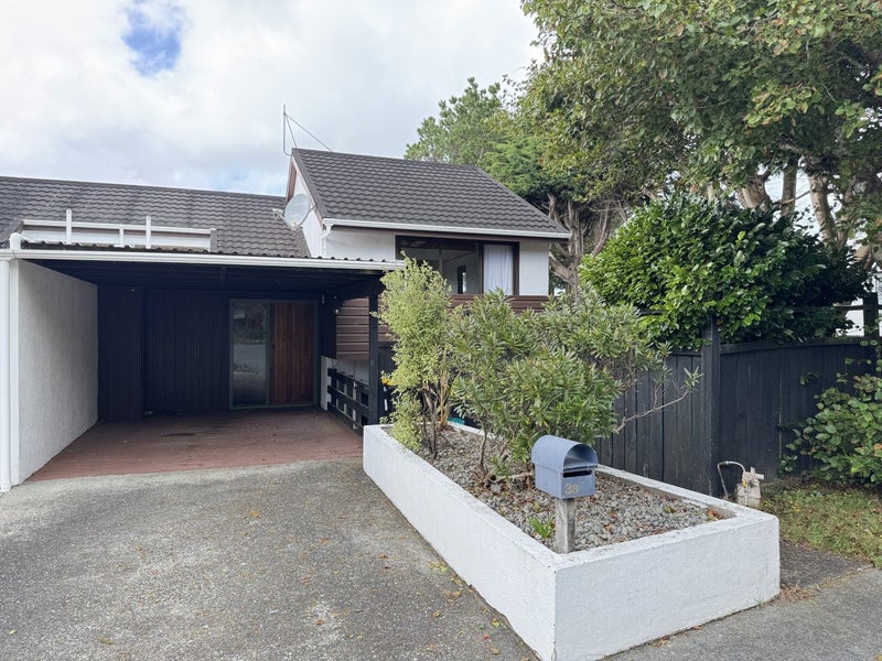 3B Jasons Place, Churton Park, Wellington - Carousel 1