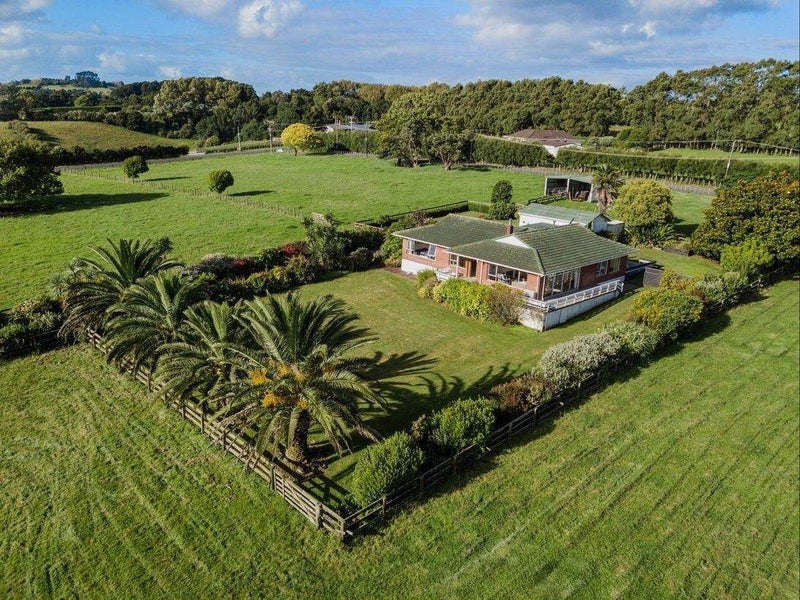 196A Logan Road, Buckland, Pukekohe - Carousel 1