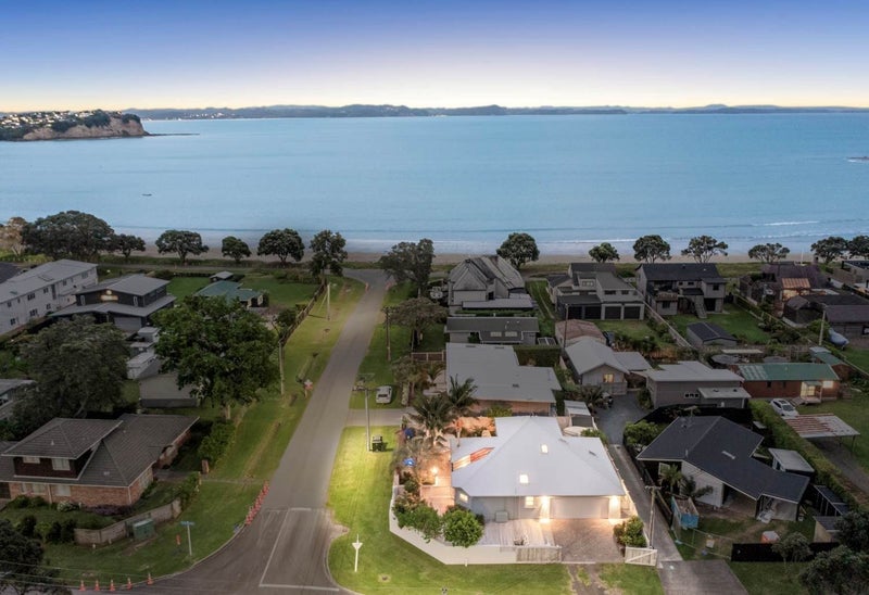 23 Laurence Street, Manly, Whangaparaoa - Carousel 1