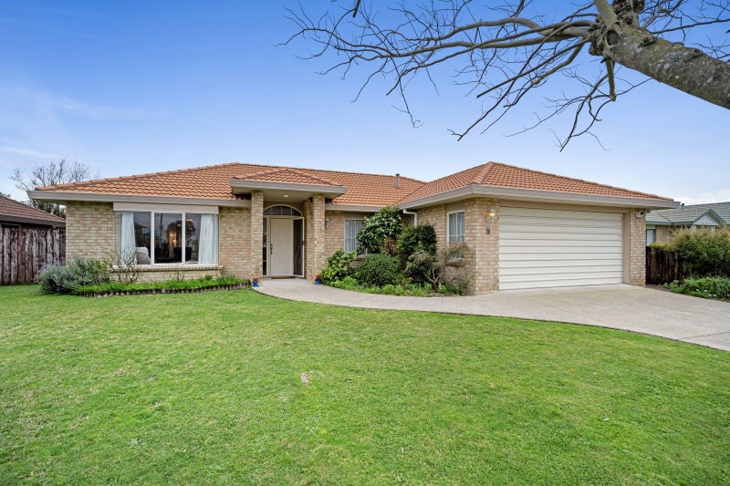 18 Lasiandra Place, Mount Maunganui, Mount Maunganui - Carousel 1