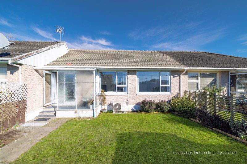2/63 Beresford Street, New Brighton, Christchurch - Carousel 1