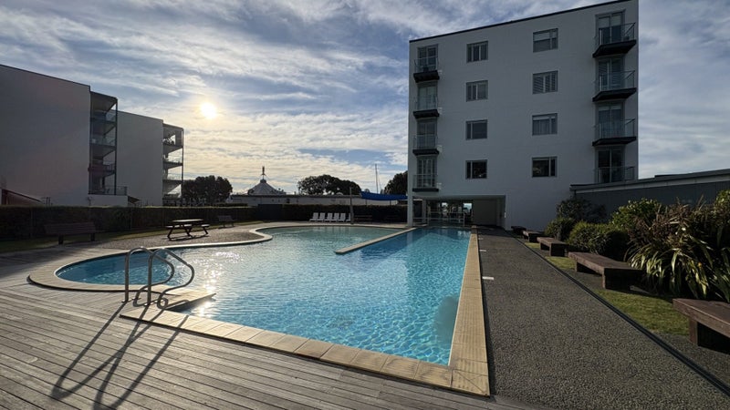 101C/14 West Quay, Ahuriri, Napier - Carousel 2