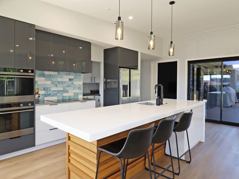 3 Stringer Crescent, Waiareka Junction, Oamaru - Carousel 2