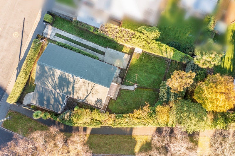 2 Ashley Street, Belleknowes, Dunedin - Carousel 23