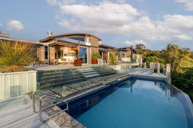 16 Grant Street, Mahurangi East, Warkworth - Carousel 2