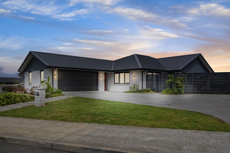 98 Wairau Drive, Tikipunga, Whangarei - Carousel 1