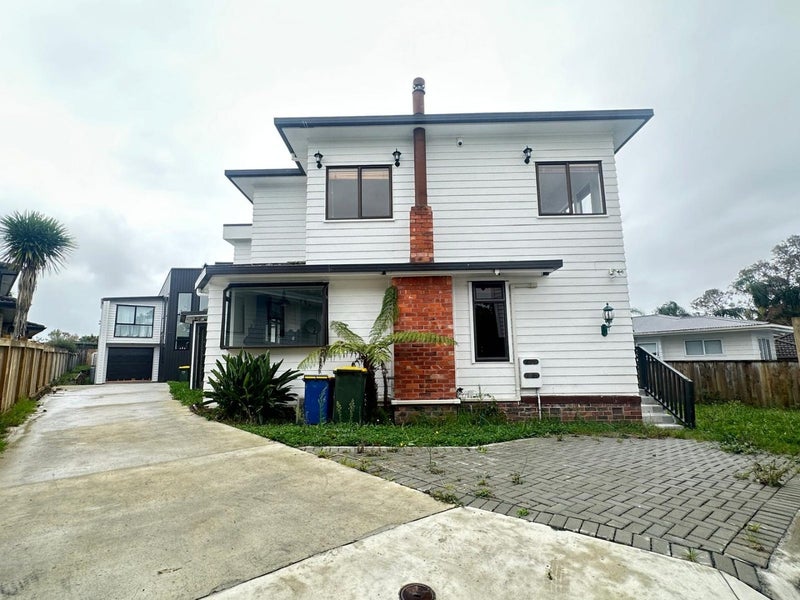 24B Duncan Avenue, Te Atatu South, Auckland - Carousel 2