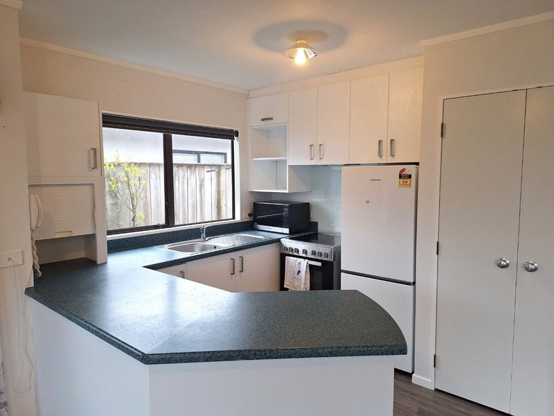 10 Tahi Street, Miramar, Wellington - Carousel 2
