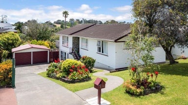 18 Camwell Close, Bucklands Beach, Auckland - Carousel 1