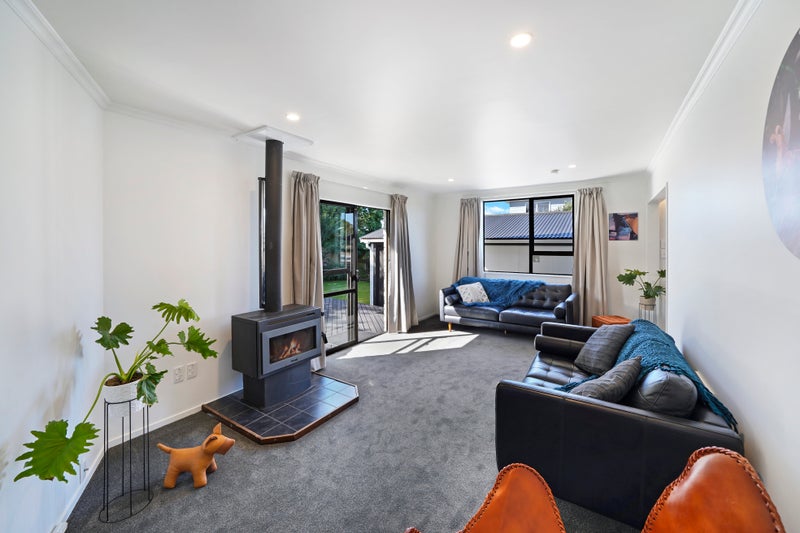 16 Lovelock Street, Dallington, Christchurch - Carousel 2