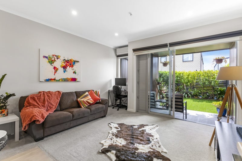 7/28 Nevill Road, Hobsonville, Auckland - Carousel 1
