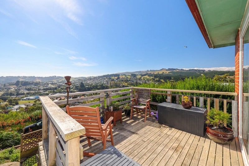 5 Church Hill Road, Green Island, Dunedin - Carousel 2