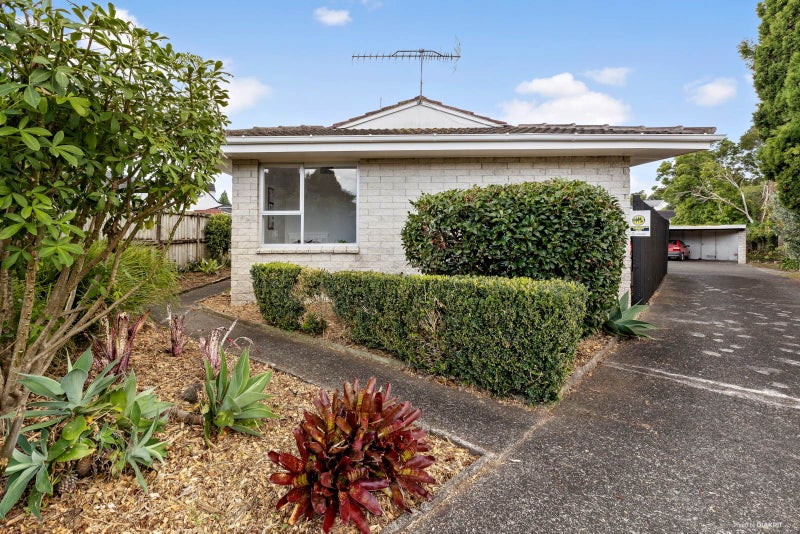 51A Celtic Crescent, Ellerslie, Auckland - Carousel 1
