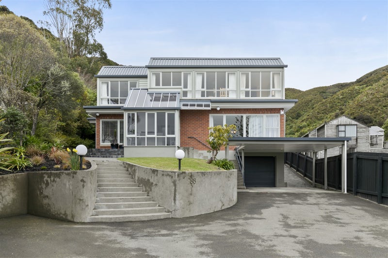 88 Norton Park Grove, Waterloo, Lower Hutt - Carousel 2