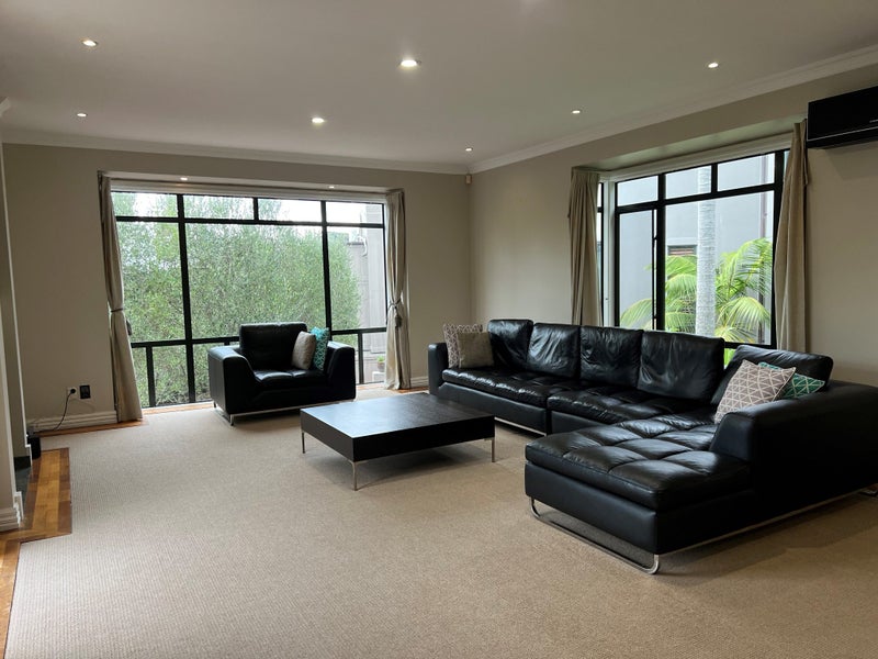 136C Paritai Drive, Orakei, Auckland - Carousel 2