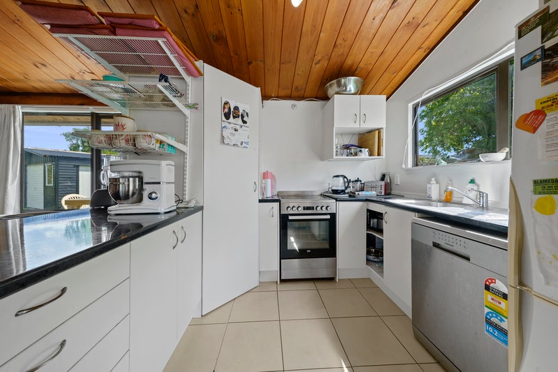 54 Aniseed Grove, Timberlea, Upper Hutt - Carousel 2