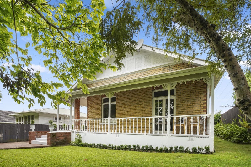 26 Seabrook Avenue, New Lynn, Auckland - Carousel 2