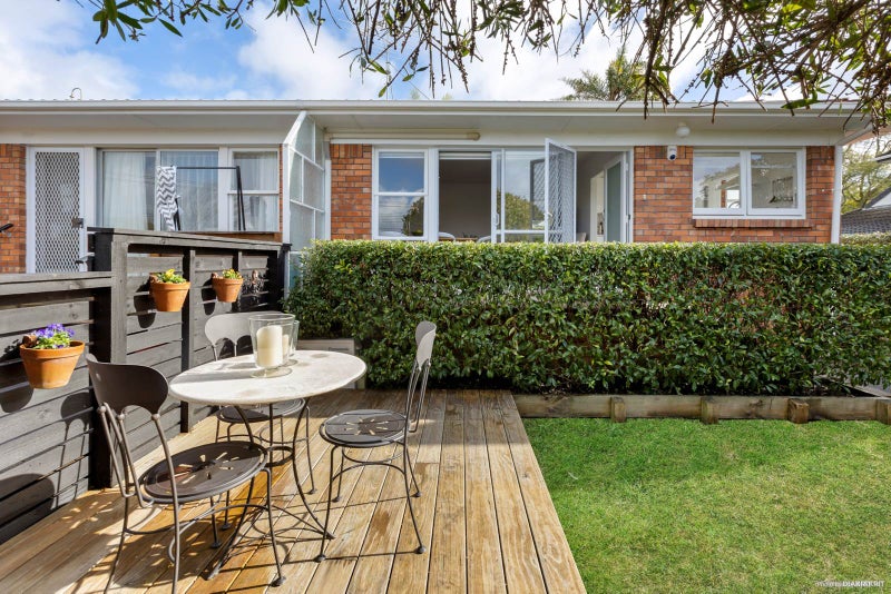 3/86 Tawa Road, Greenlane, Auckland - Carousel 1