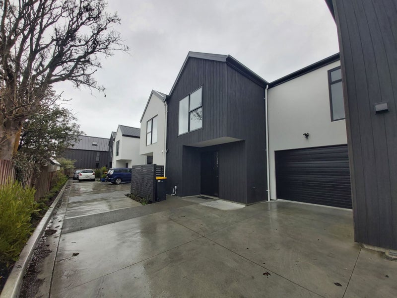 1/31 Champion Street, Edgeware, Christchurch - Carousel 2