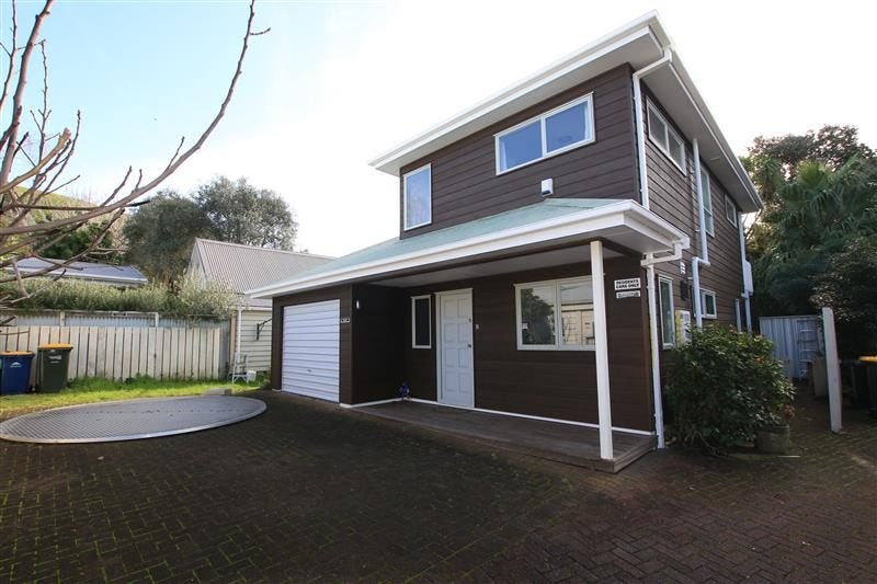 4B Cracroft Street, Devonport, Auckland - Carousel 1