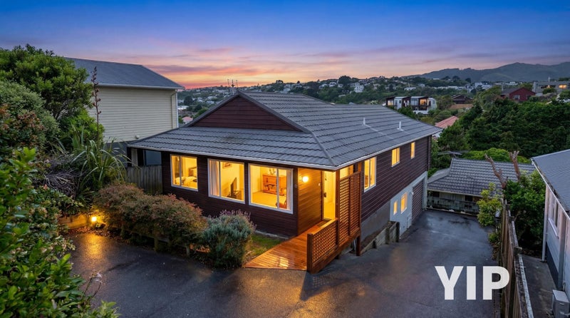 79 Moorefield Road, Johnsonville, Wellington - Carousel 1