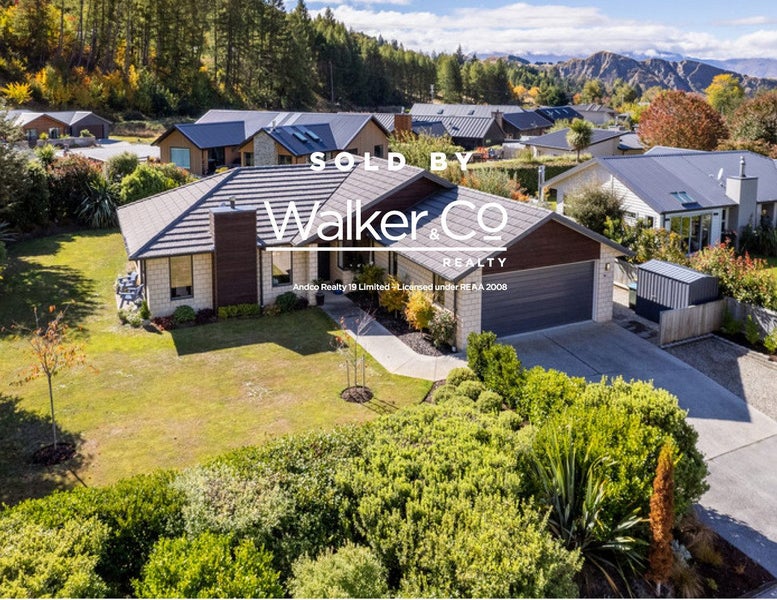 14 Morning Star Terrace, Arthurs Point, Queenstown - Carousel 1