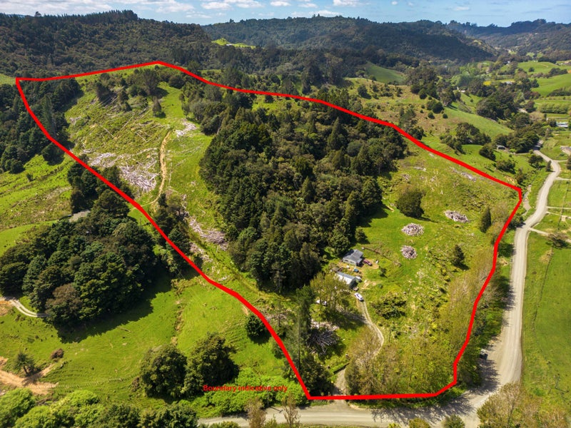 480 Upper Waiwera Road, Silverdale - Carousel 1