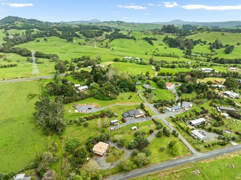 7 Macks Lane, Whangarei - Carousel 31