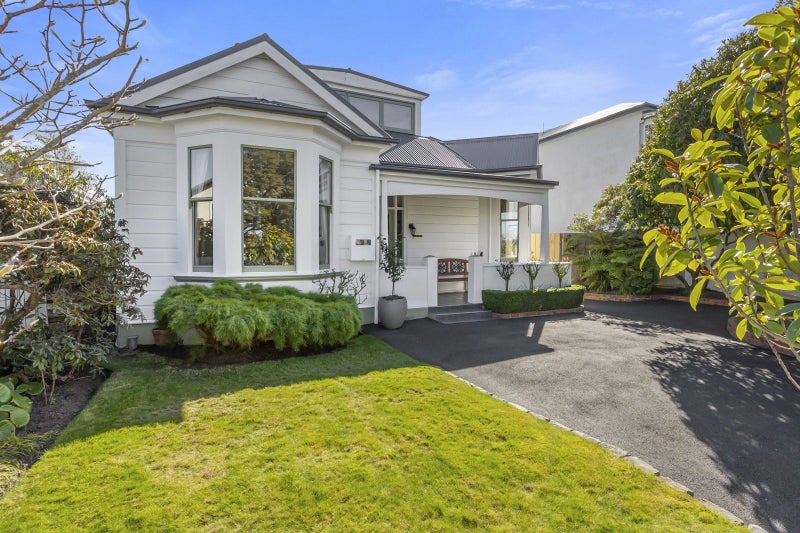 33 Highgate, Belleknowes, Dunedin - Carousel 1